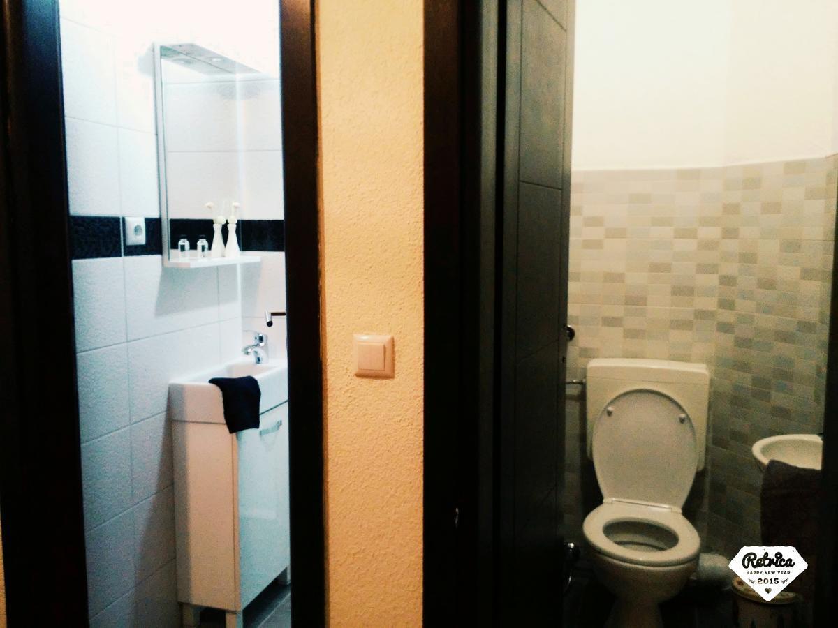 Pansion Zeyno Hotell Sarajevo Rom bilde