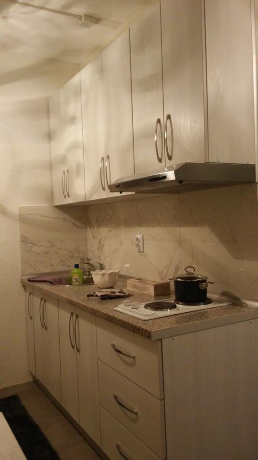 Pansion Zeyno Hotell Sarajevo Rom bilde
